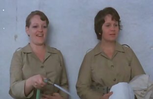 XXX Eine deutsche reife frauen pornofilme Hündin bindet ihren Freund an das Bett, und Gier, die andere Schwester
